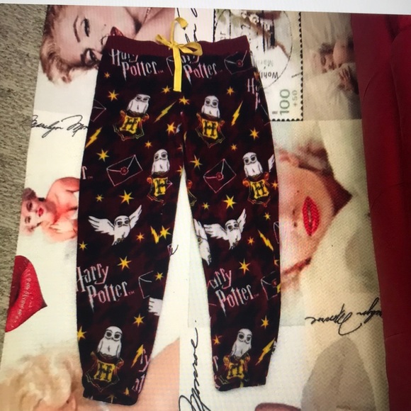 Harry Potter pajama bottoms - Picture 1 of 3